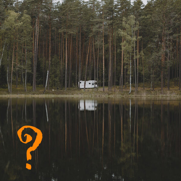 Qué llevar en tu primer viaje en autocaravana alquilada (Checklist)