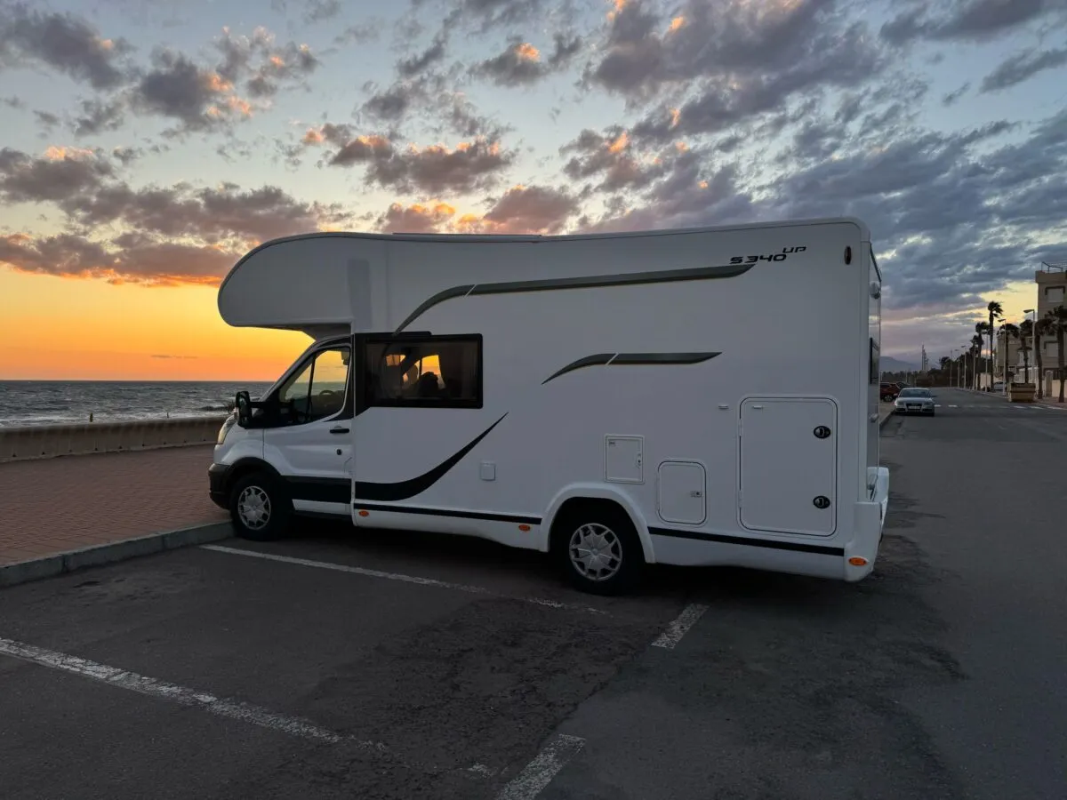 Benimar Sport 340 UP exterior